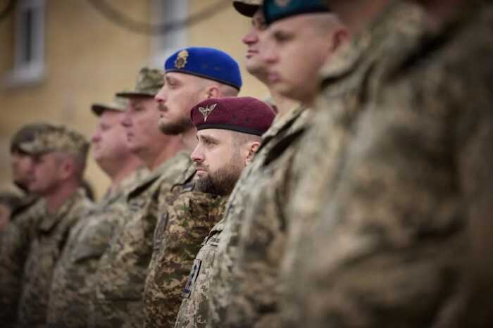 Усі повинні пройти військову підготовку, - командир батальйону "Ахіллес"