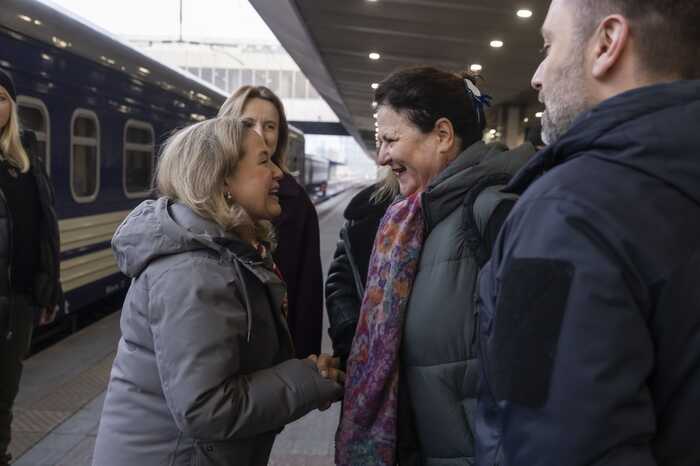 До Києва прибула голова Європейського інвестиційного банку Кальвіньо