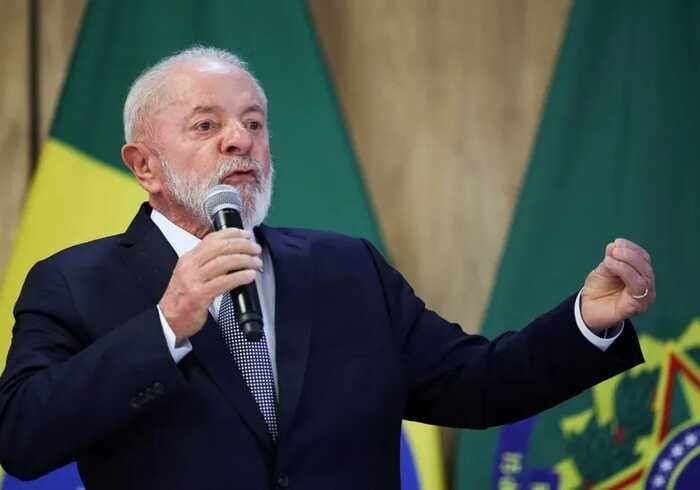 Президент Бразилії простояв у "Внуково" 4 години, намагаючись зустрітись з Путіним