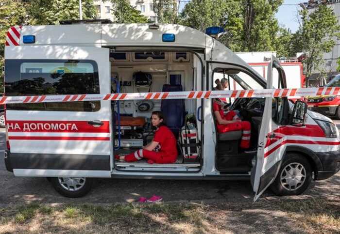 Кількість загиблих внаслідок масованого обстрілу Києва 4 липня зросла до двох осіб