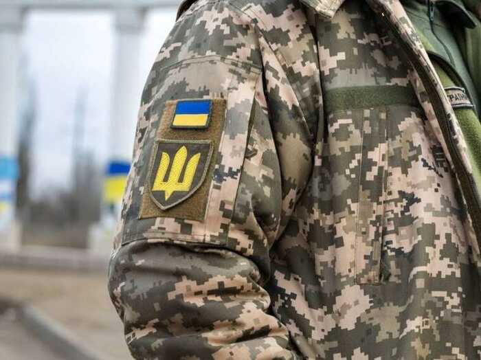 На Житомирщині співробітник ТЦК вдарив чоловіка під час примусової мобілізації