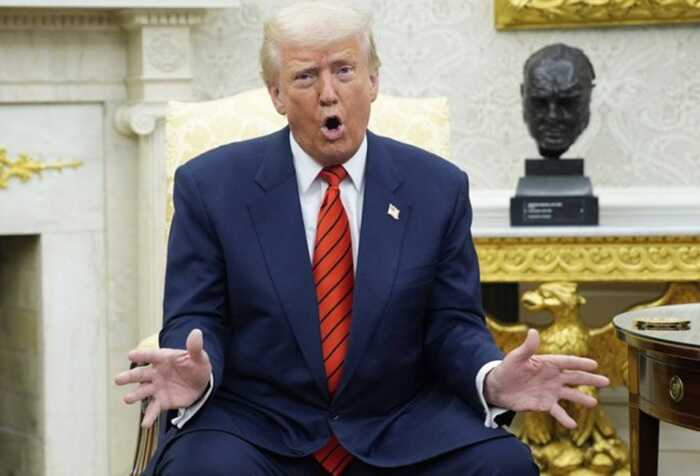 Верховний суд США дозволив Трампу масово звільняти чиновників