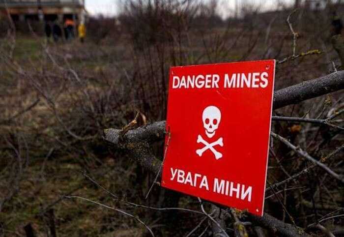 На Херсонщині троє волонтерів підірвалися на міні