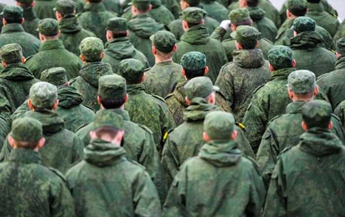 Росія завербує громадян Узбекистану для війни проти України, маскуючи це як працевлаштування