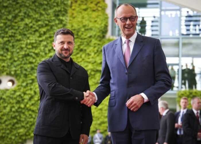 Канцлер ФРН Мерц запевнив Зеленського у незмінній підтримці